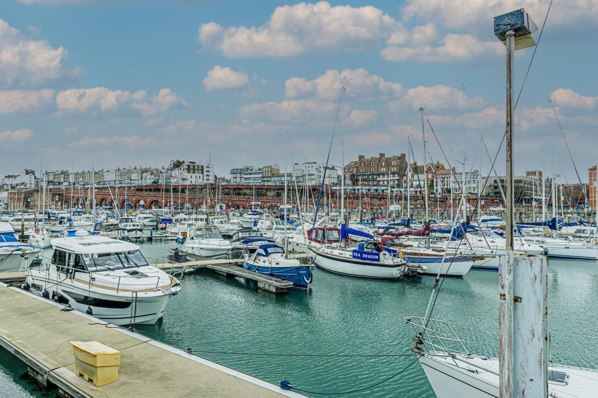 Modern Apartments In Vibrant Ramsgate Zewnętrze zdjęcie